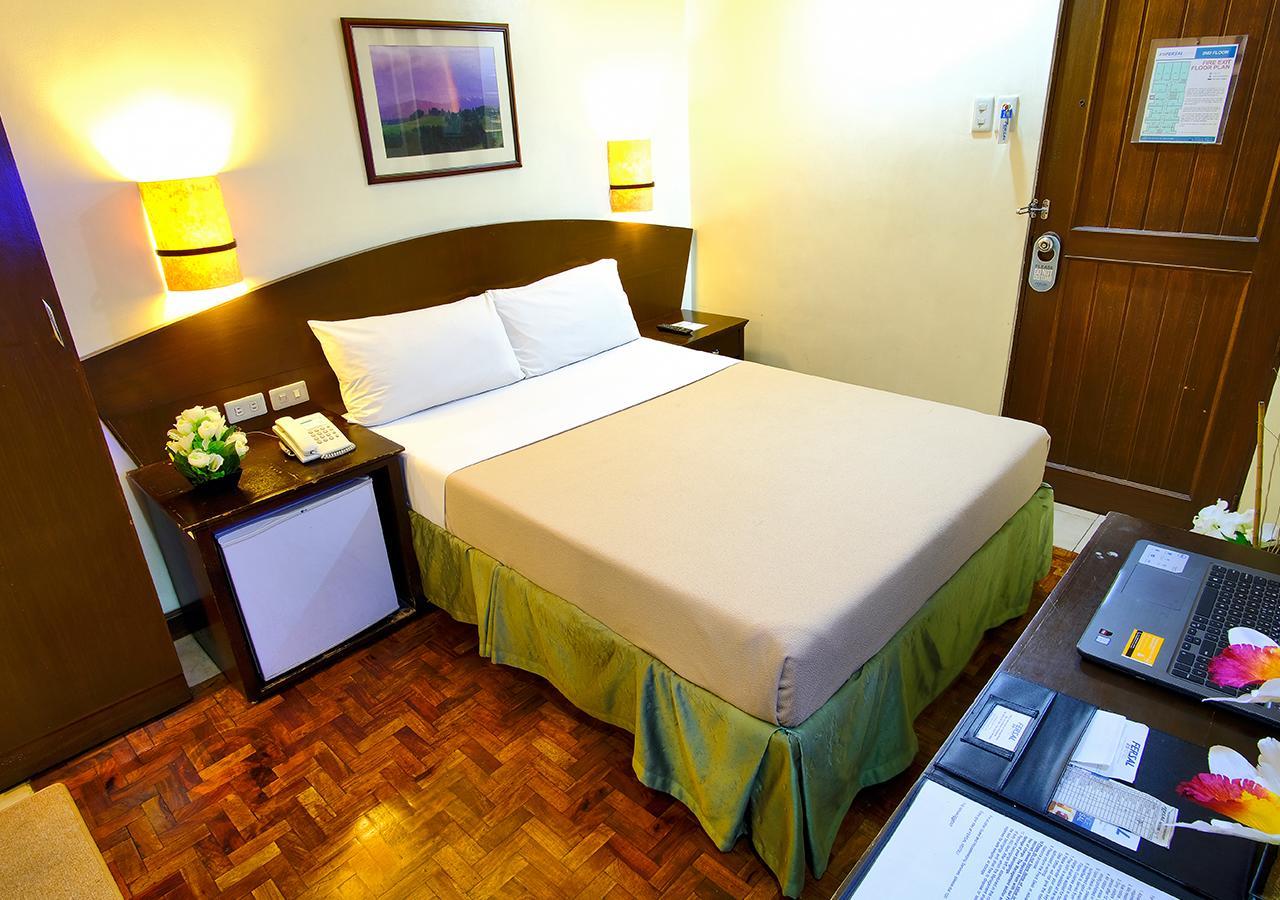 Fersal Hotel - Manila Exteriér fotografie
